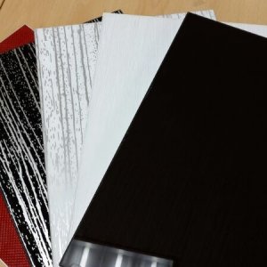 Colores con dibujo en ALTO BRILLO