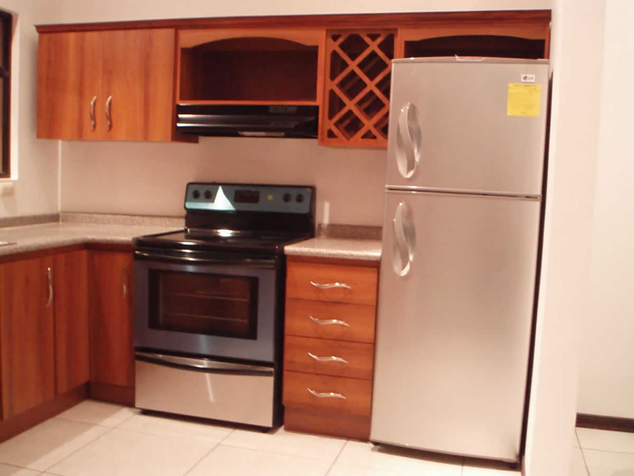 imagen principal muebles de cocina esquinero tabaco claro